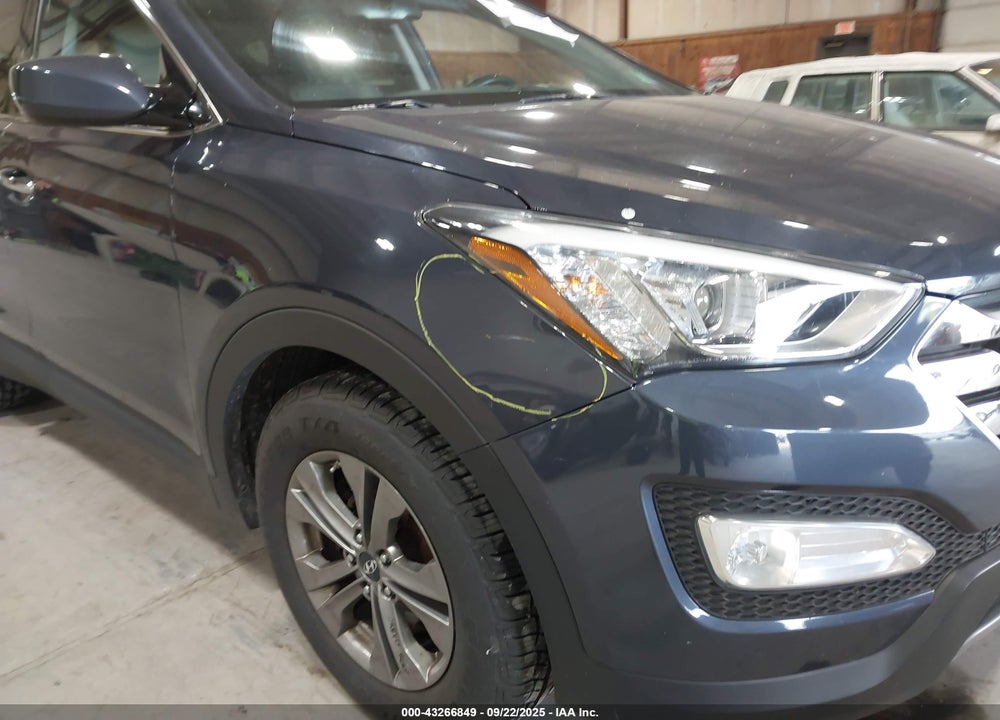 2015 HYUNDAI SANTA FE VIN: 5XYZU3LB4FG249740