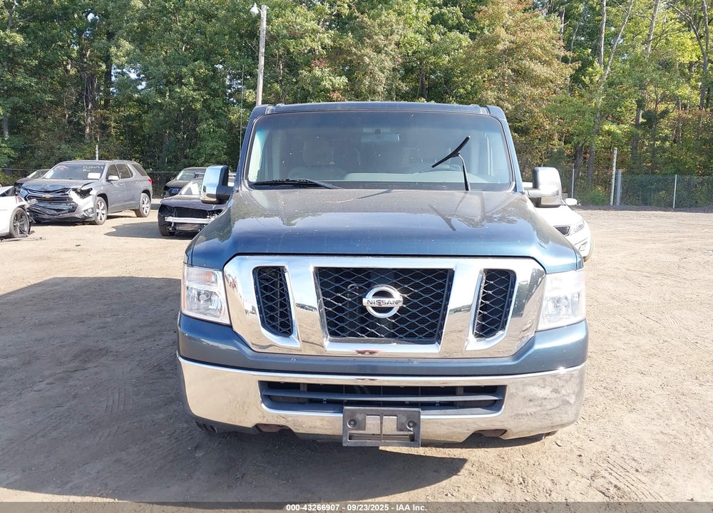 2013 NISSAN NV PASSENGER NV3500 HD VIN: 5BZBF0AA2DN202720