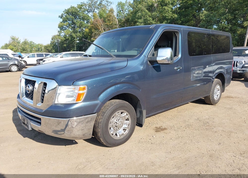2013 NISSAN NV PASSENGER NV3500 HD VIN: 5BZBF0AA2DN202720