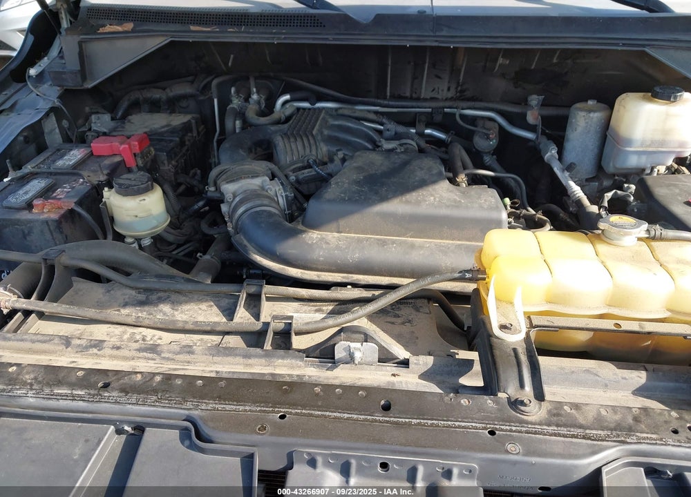 2013 NISSAN NV PASSENGER NV3500 HD VIN: 5BZBF0AA2DN202720