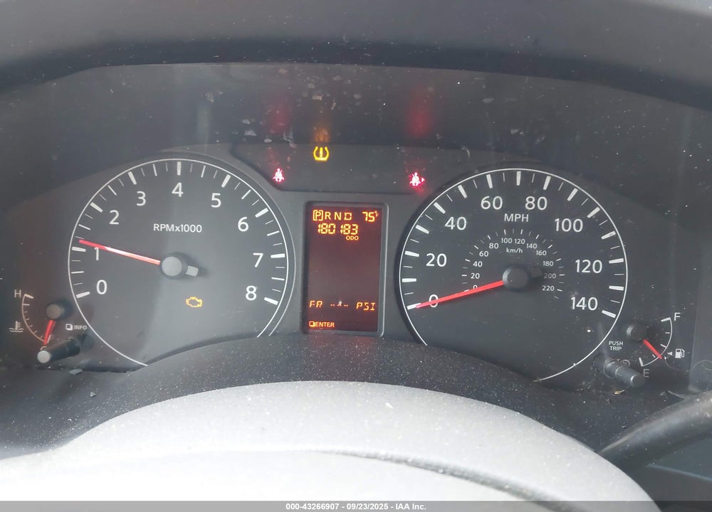 2013 NISSAN NV PASSENGER NV3500 HD VIN: 5BZBF0AA2DN202720