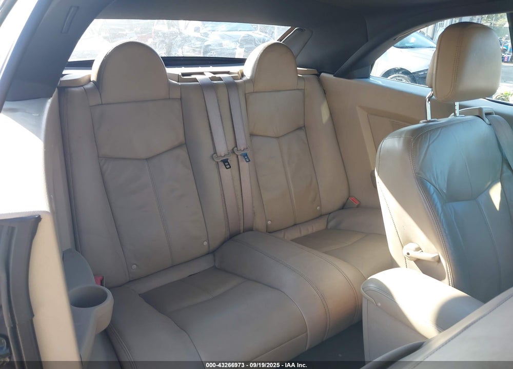 2011 CHRYSLER 200 LIMITED VIN: 1C3BC7EG2BN530270