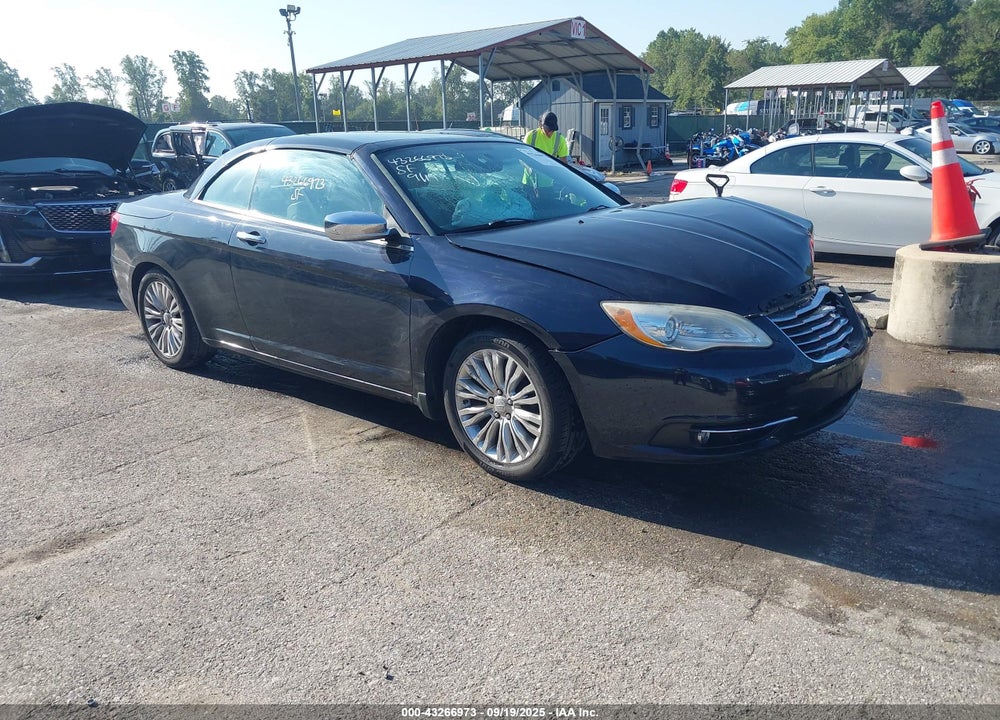 2011 CHRYSLER 200 LIMITED VIN: 1C3BC7EG2BN530270