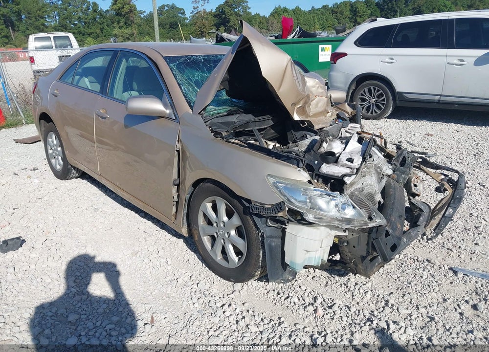 2011 TOYOTA CAMRY LE VIN: 4T1BF3EK3BU226219
