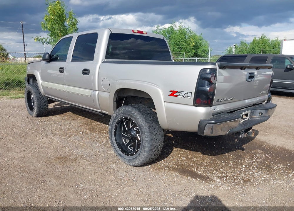 2005 CHEVROLET SILVERADO 1500 Z71 VIN: 2GCEK13T251208095