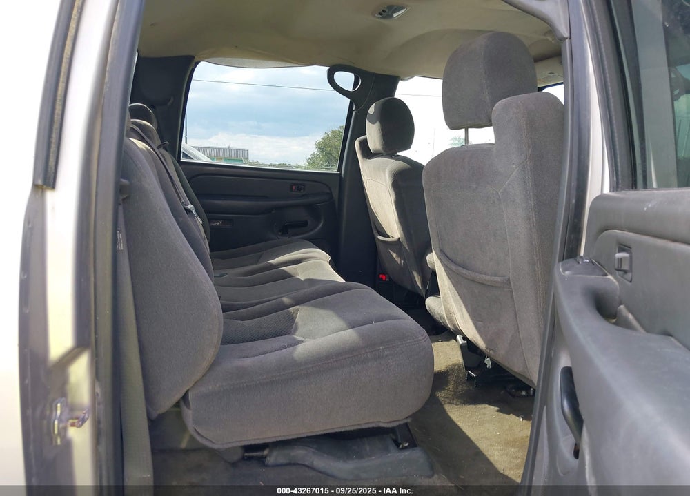 2005 CHEVROLET SILVERADO 1500 Z71 VIN: 2GCEK13T251208095