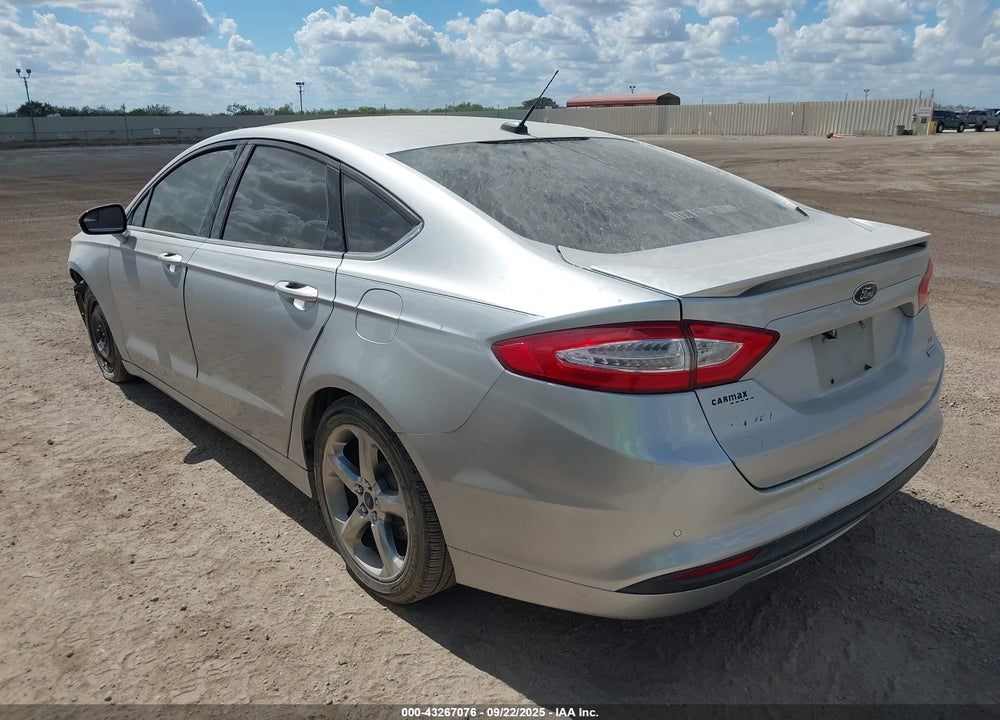 2013 FORD FUSION VIN: 3FA6P0HR8DR177447