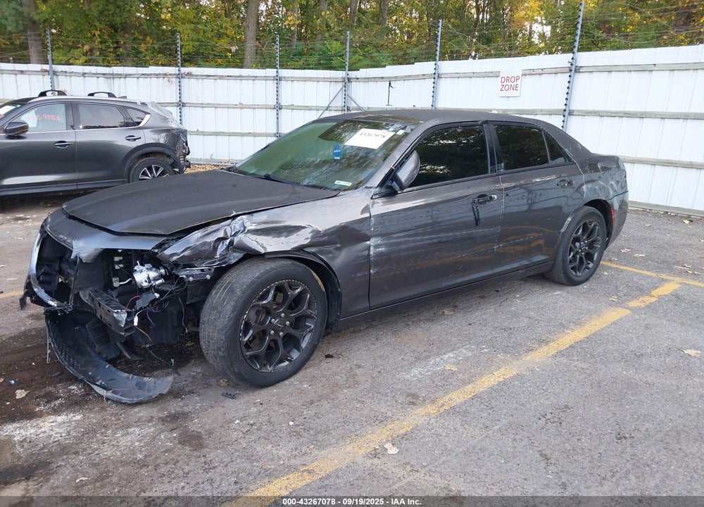 2019 CHRYSLER 300 300S AWD VIN: 2C3CCAGG5KH561486