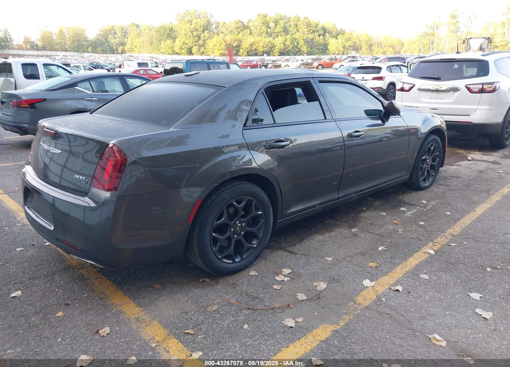 2019 CHRYSLER 300 300S AWD VIN: 2C3CCAGG5KH561486