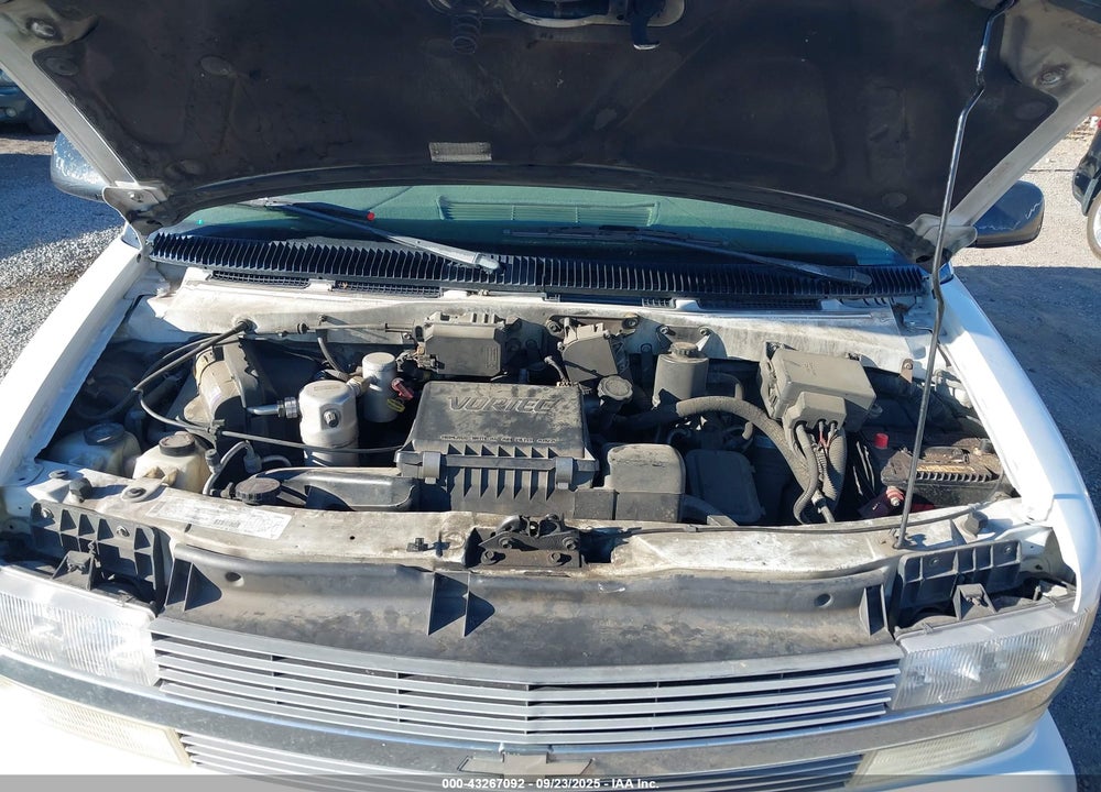 1999 CHEVROLET ASTRO VIN: 1GNDM19W1XB172899
