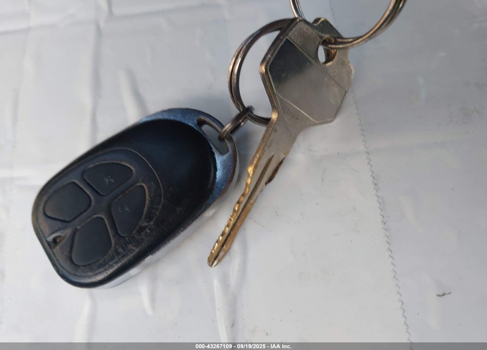 1998 NISSAN 200SX/SE VIN: 1N4AB42D2WC502642