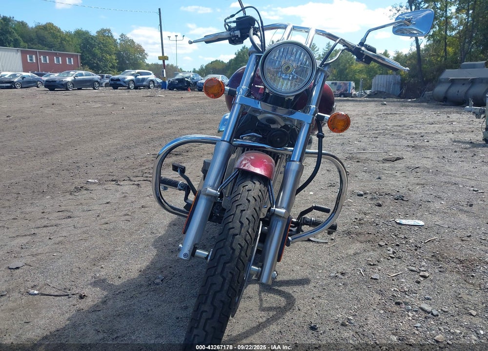 2011 KAWASAKI VN900 C VIN: JKAVN2C19BA046795