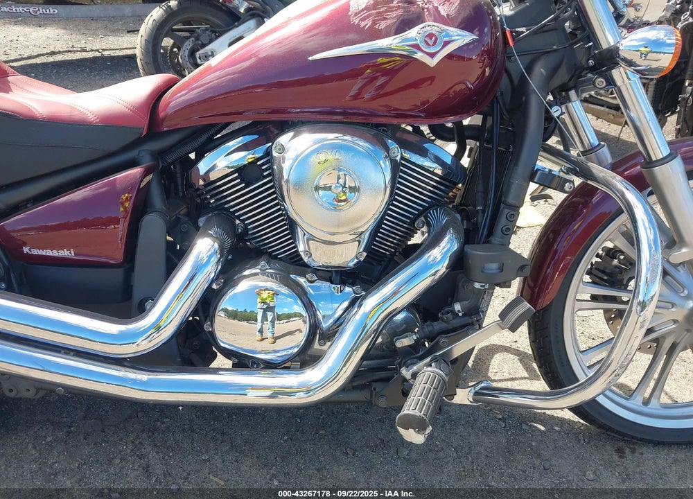 2011 KAWASAKI VN900 C VIN: JKAVN2C19BA046795