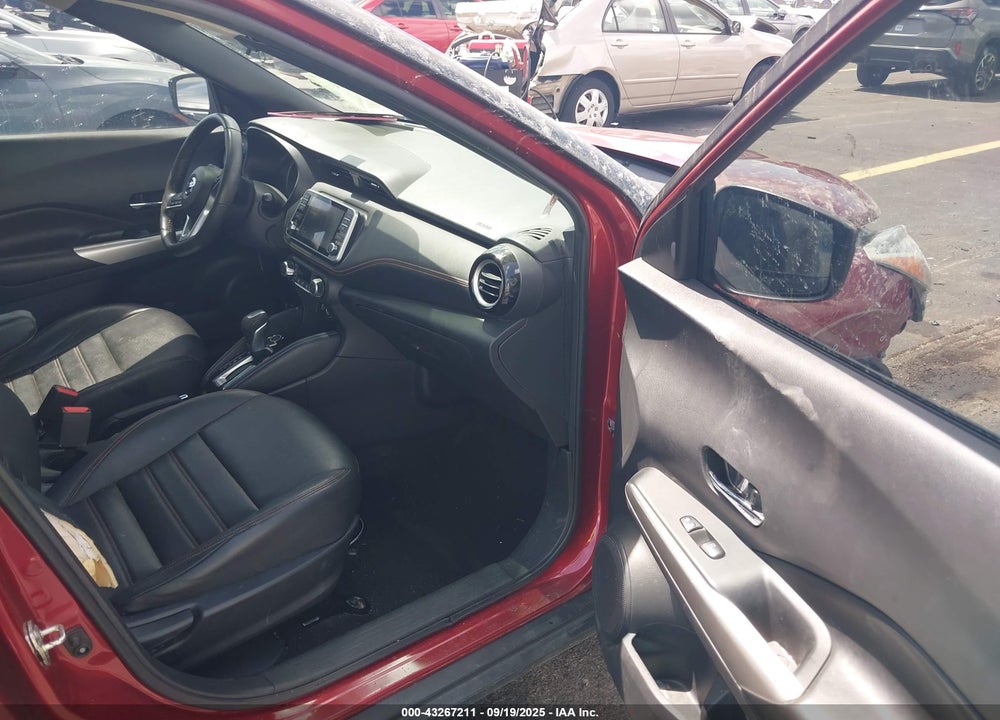 2019 NISSAN KICKS VIN: 3N1CP5CU4KL529366