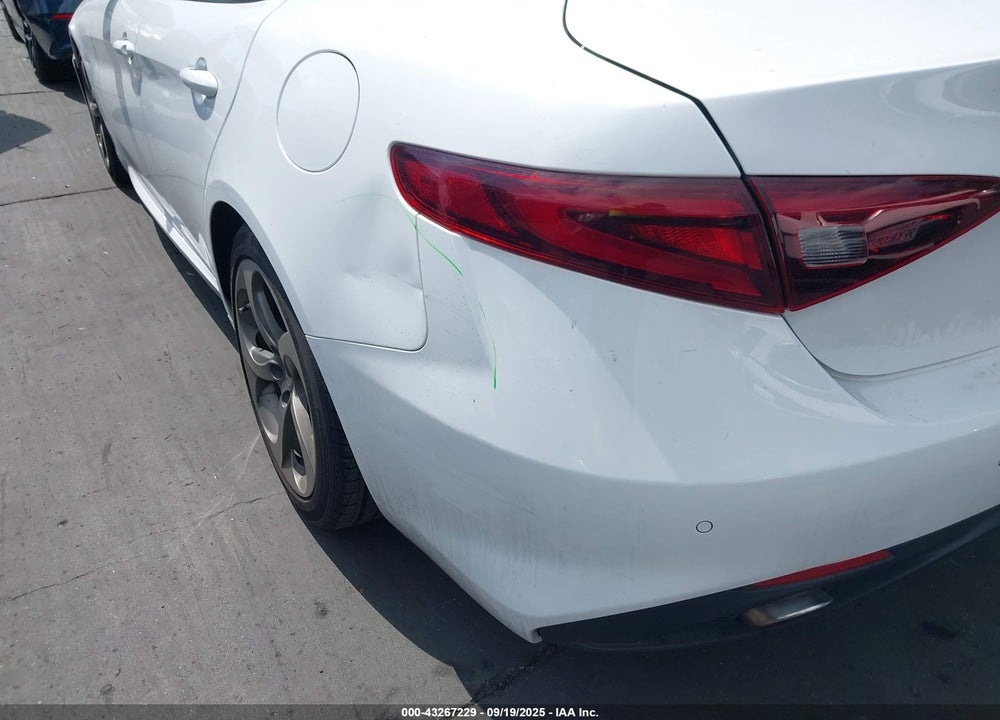 2019 ALFA ROMEO GIULIA SPORT RWD VIN: ZARFAMAN9K7598291