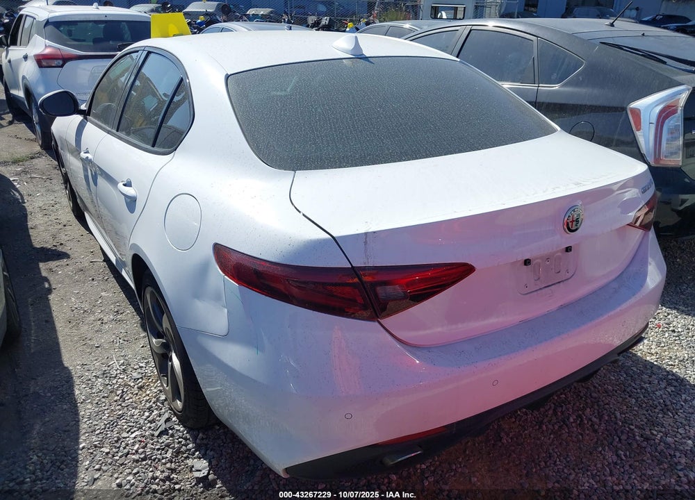 2019 ALFA ROMEO GIULIA SPORT RWD VIN: ZARFAMAN9K7598291