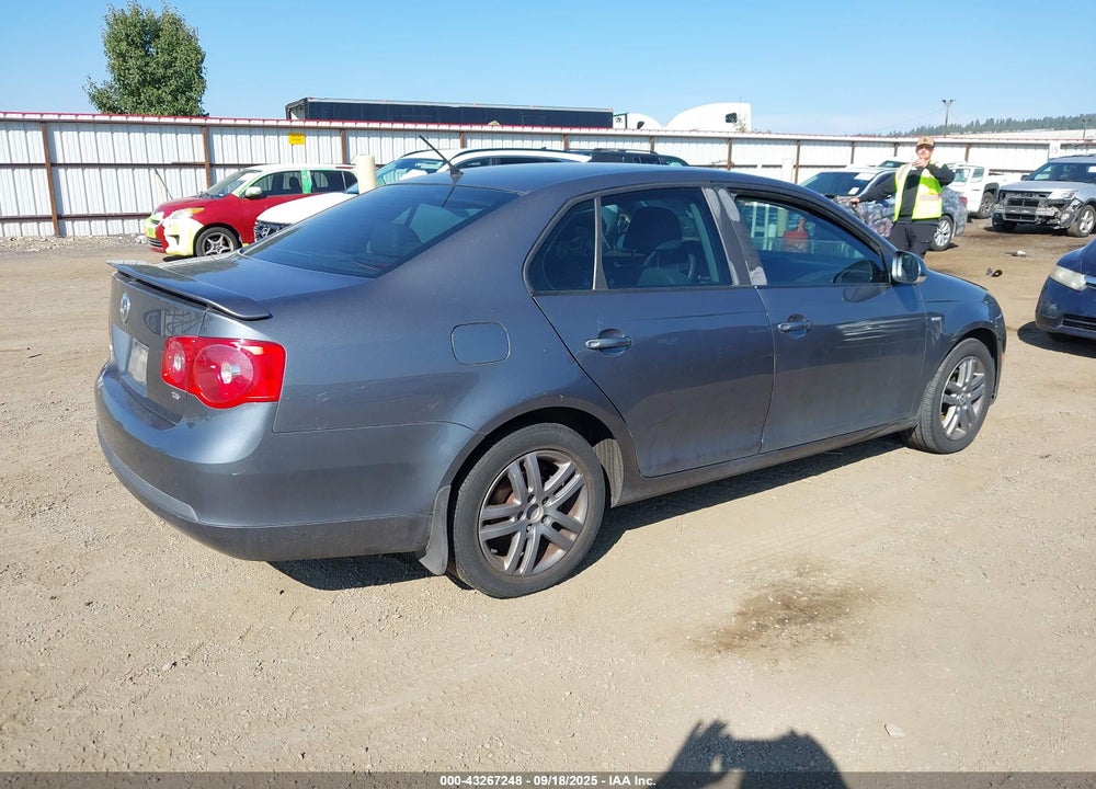 2007 VOLKSWAGEN JETTA VIN: 3VWEF71K27M054823