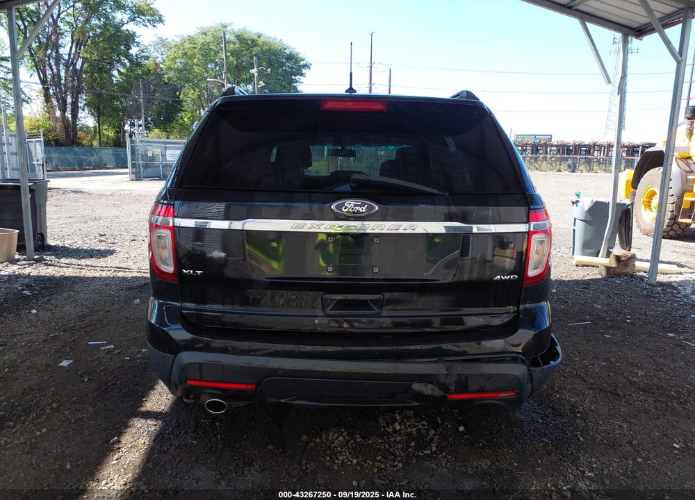 2013 FORD EXPLORER XLT VIN: 1FM5K8D84DGA73623