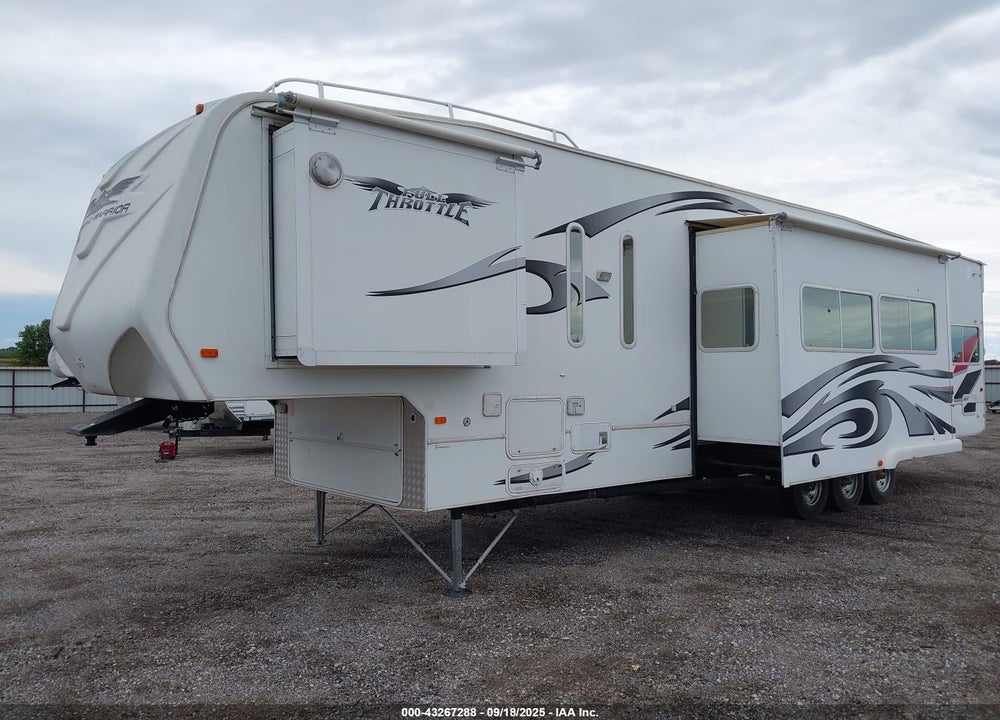2007 WEEKEND WARRIOR FTL4005 VIN: 5HRSS40347C019522