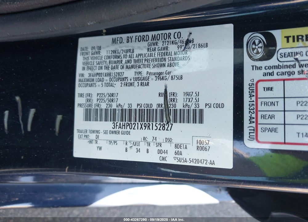 2009 FORD FUSION VIN: 3FAHP021X9R152827