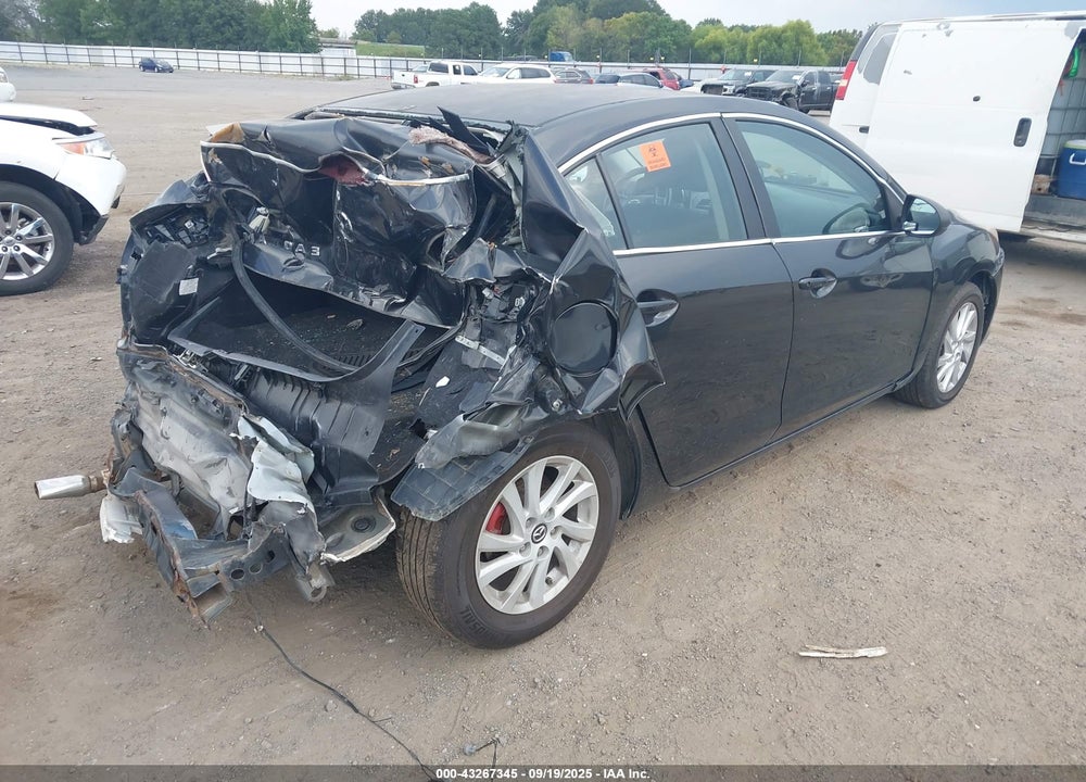 2010 MAZDA 3 VIN: JM1BL1SF4A1323552
