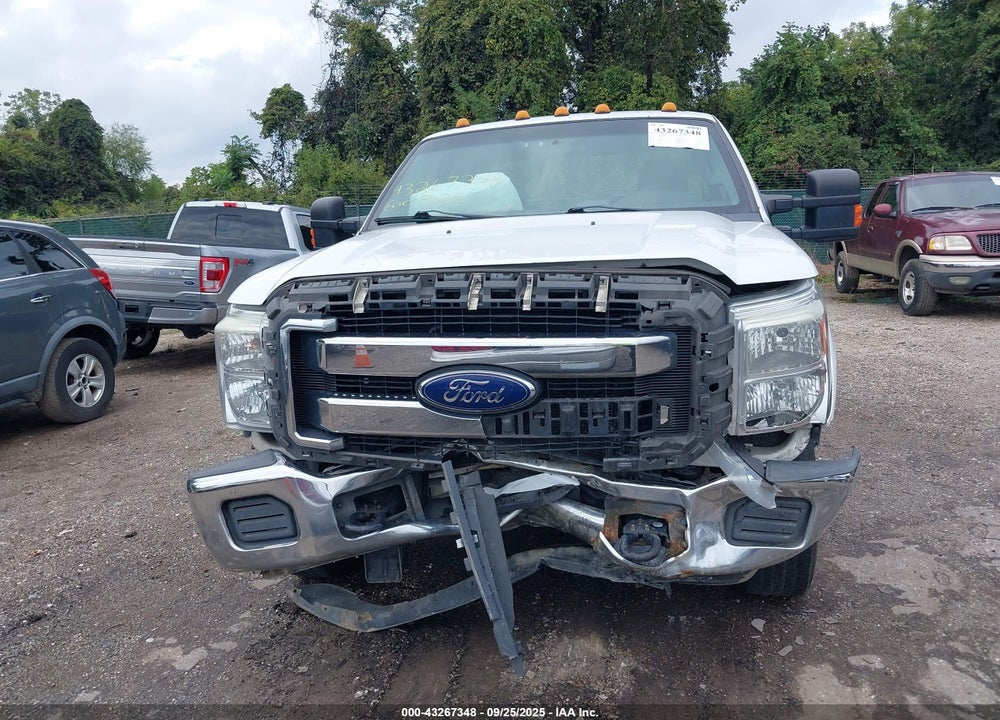 2015 FORD F-250 VIN: 1FT7X2B64FEB86032