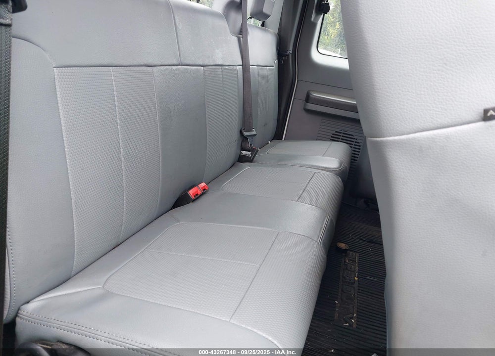 2015 FORD F-250 VIN: 1FT7X2B64FEB86032