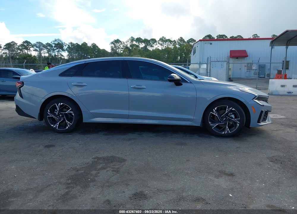 2025 KIA K5 VIN: KNAG64J72S5320861
