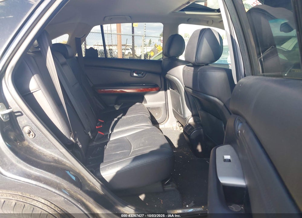 2005 LEXUS RX 330 VIN: 2T2HA31U15C086852