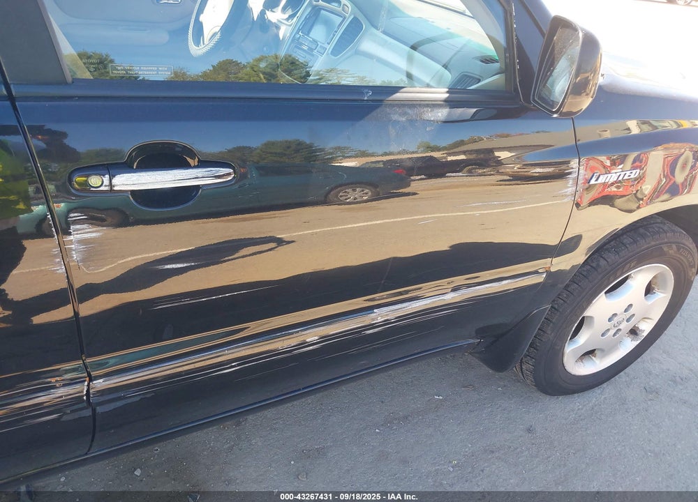 2004 TOYOTA HIGHLANDER LIMITED V6 VIN: JTEEP21A740037987