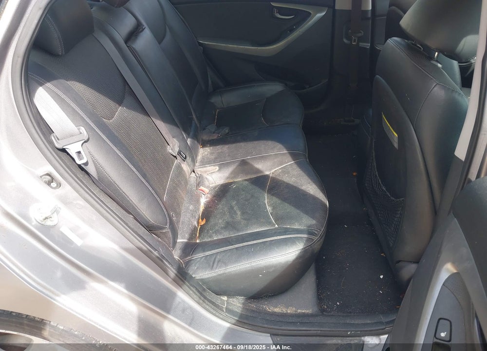 2013 HYUNDAI ELANTRA VIN: KMHDH4AE2DU507813