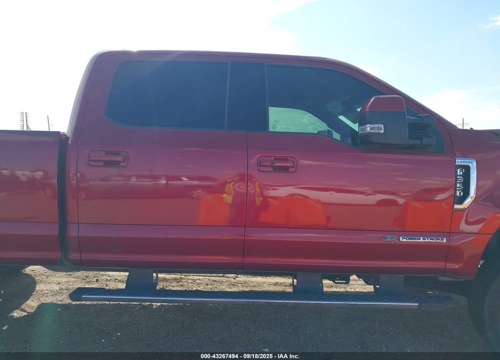 2017 FORD F-350 LARIAT VIN: 1FT8W3BT5HEC15088