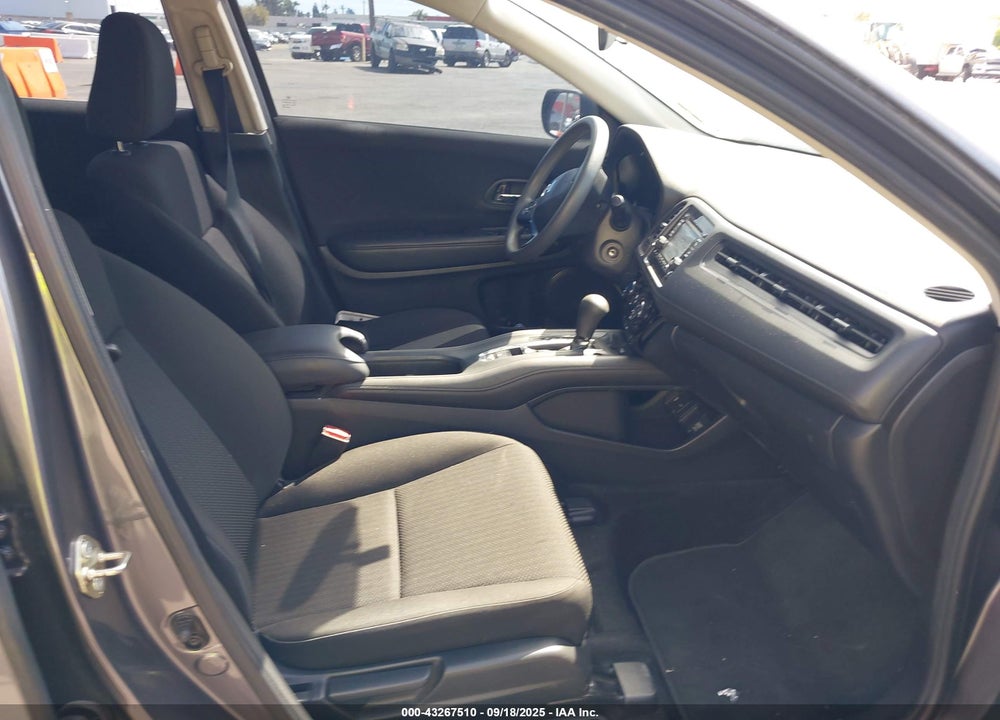 2017 HONDA HR-V VIN: 3CZRU5H32HM711483