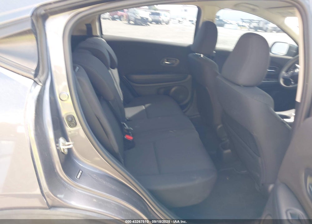 2017 HONDA HR-V VIN: 3CZRU5H32HM711483