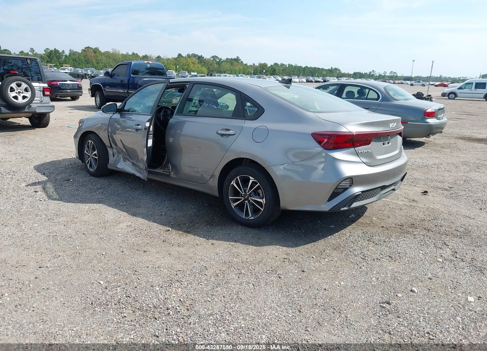 2024 KIA FORTE VIN: 3KPF24AD3RE779069