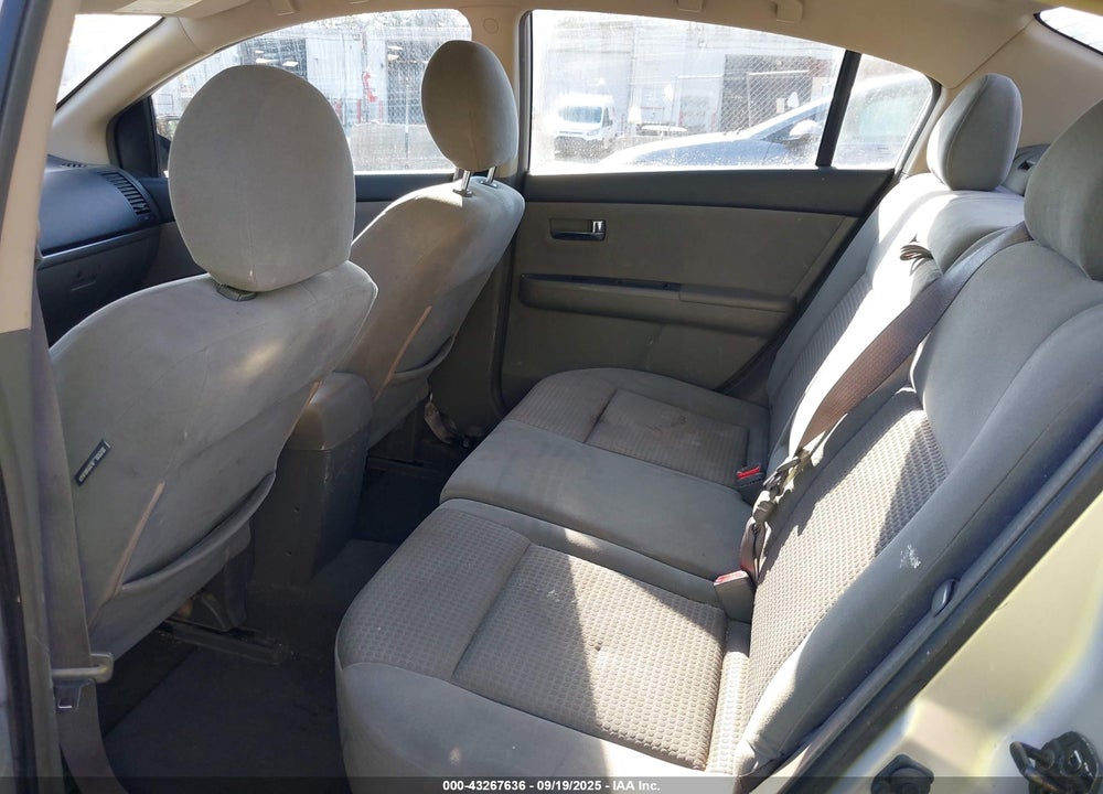 2008 NISSAN SENTRA 2.0S VIN: 3N1AB61E48L614711