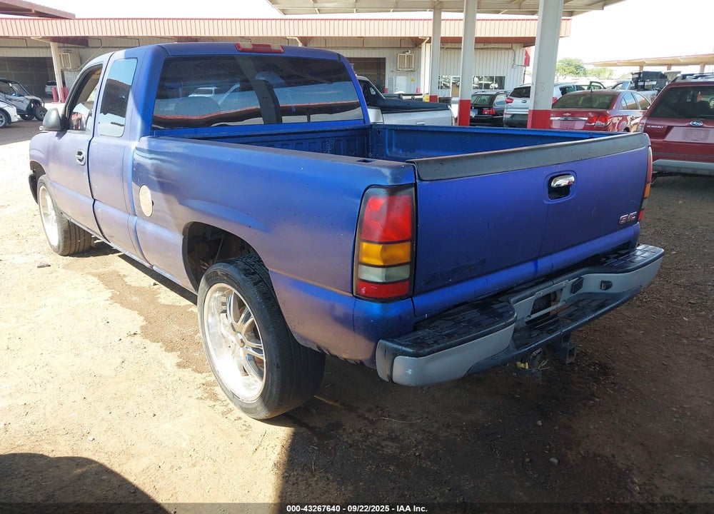 2005 GMC SIERRA 1500 WORK TRUCK VIN: 1GTEK19VX5Z347570