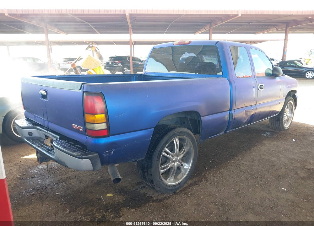 2005 GMC SIERRA 1500 WORK TRUCK VIN: 1GTEK19VX5Z347570