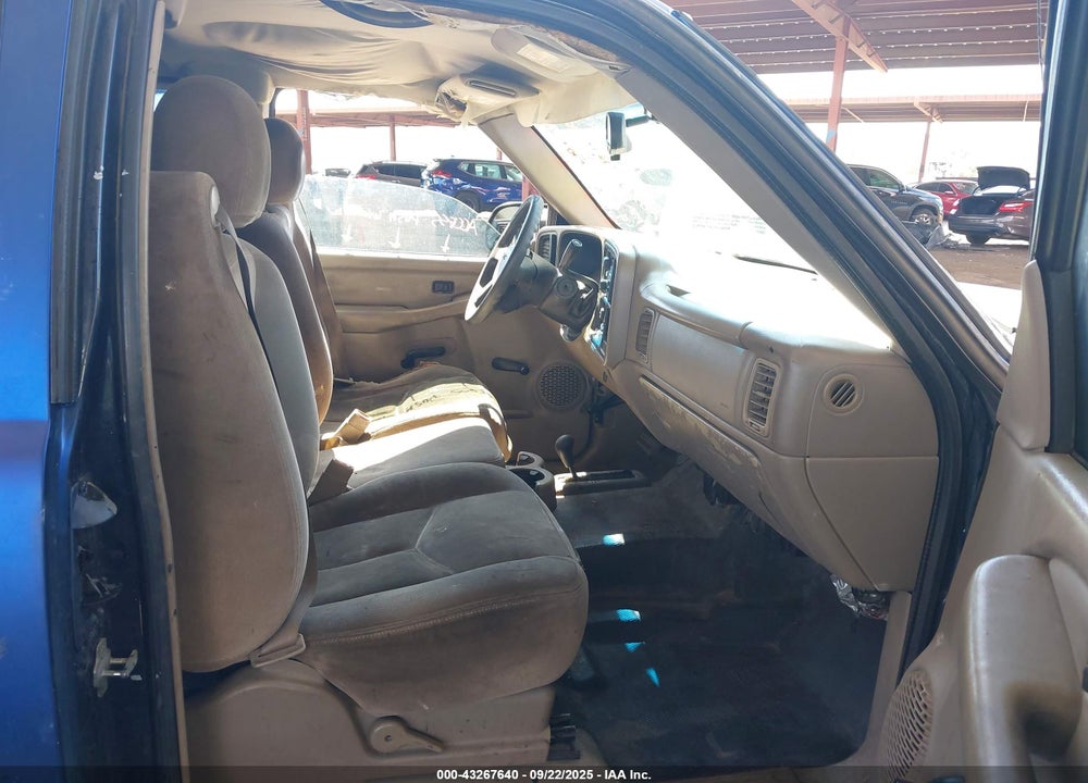 2005 GMC SIERRA 1500 WORK TRUCK VIN: 1GTEK19VX5Z347570