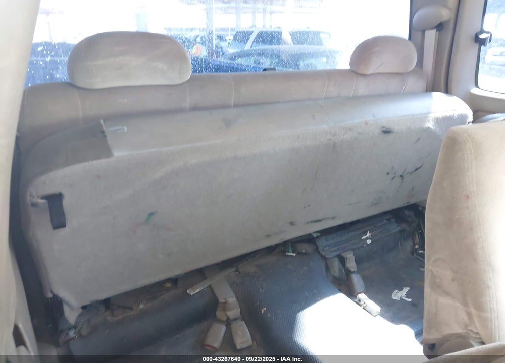 2005 GMC SIERRA 1500 WORK TRUCK VIN: 1GTEK19VX5Z347570