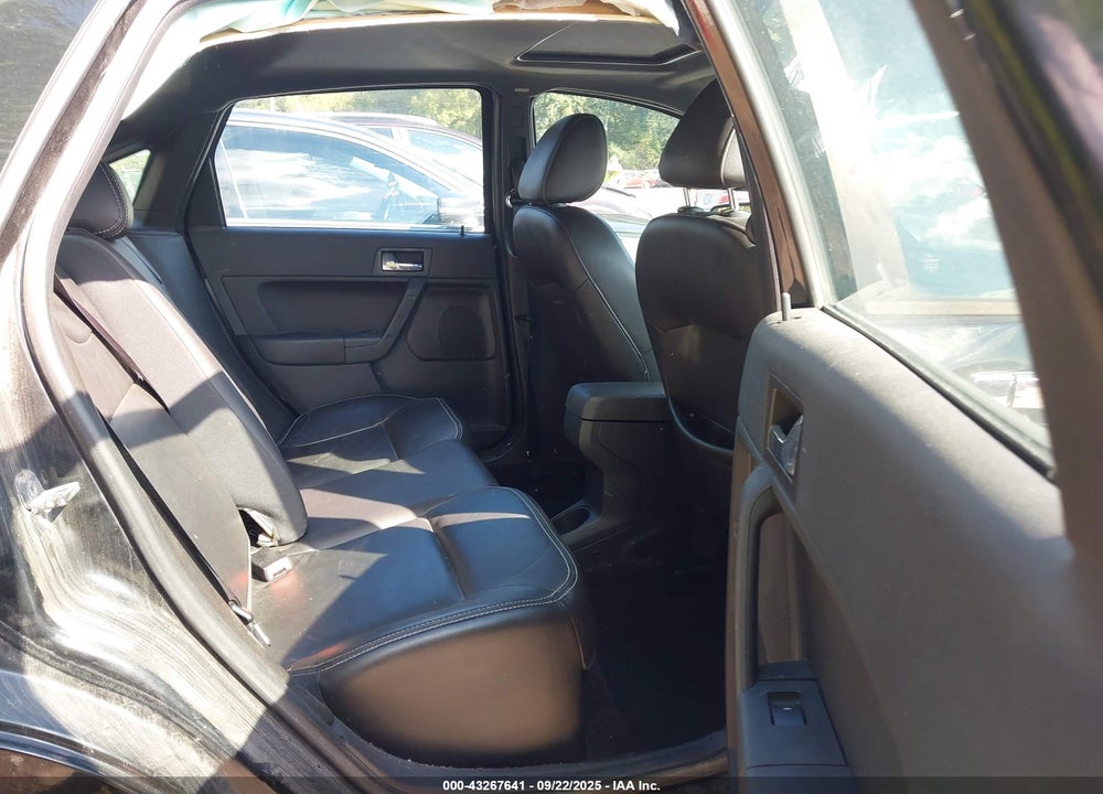 2009 FORD FOCUS VIN: 1FAHP37N79W227056
