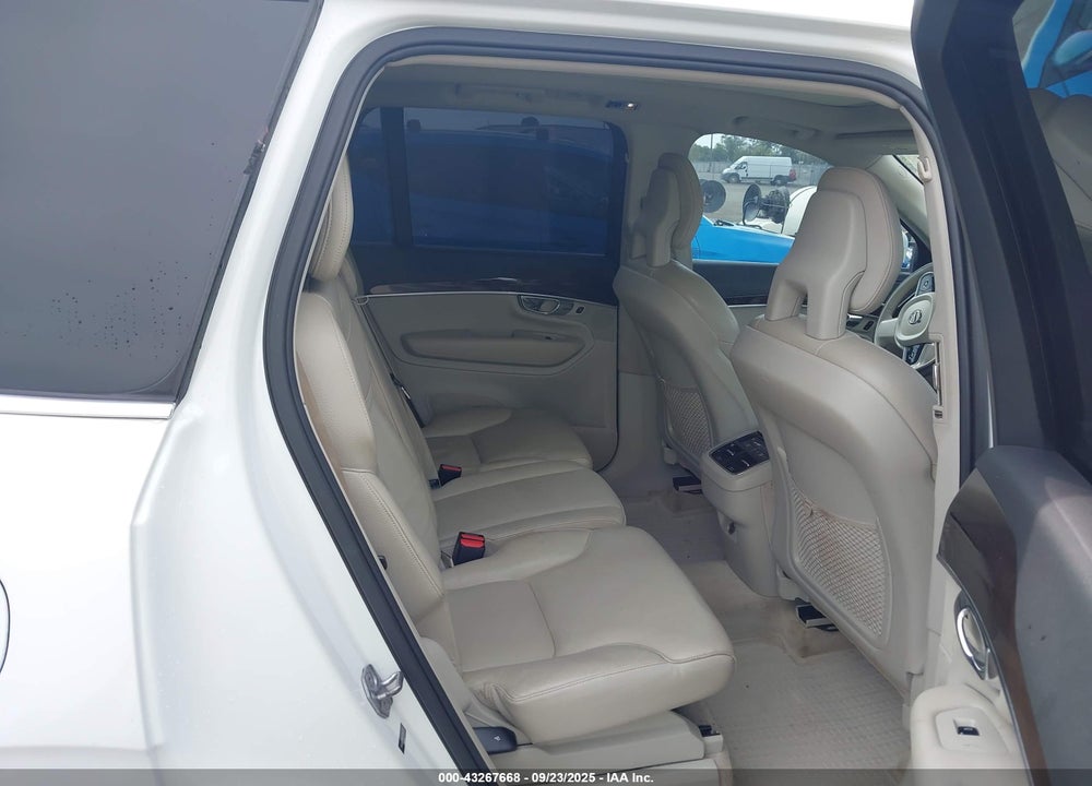 2016 VOLVO XC90 VIN: YV4A22PK7G1034777