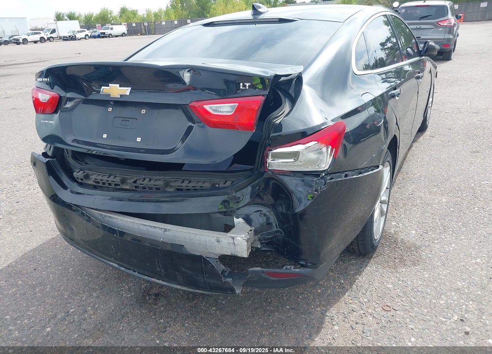 2018 CHEVROLET MALIBU LIMITED VIN: 1G1ZD5ST1JF184646
