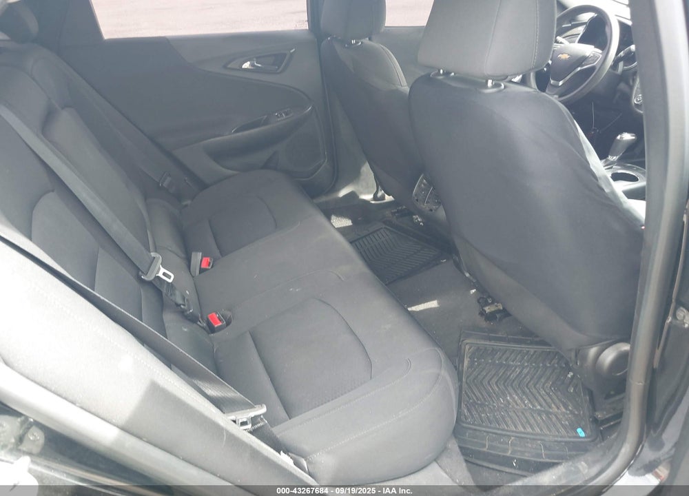 2018 CHEVROLET MALIBU LIMITED VIN: 1G1ZD5ST1JF184646