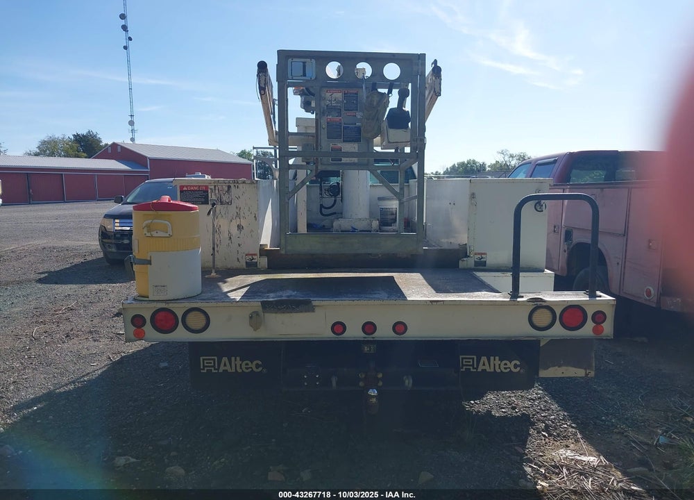 2015 FORD F-550 CHASSIS XL VIN: 1FDUF5GT8FEA78563