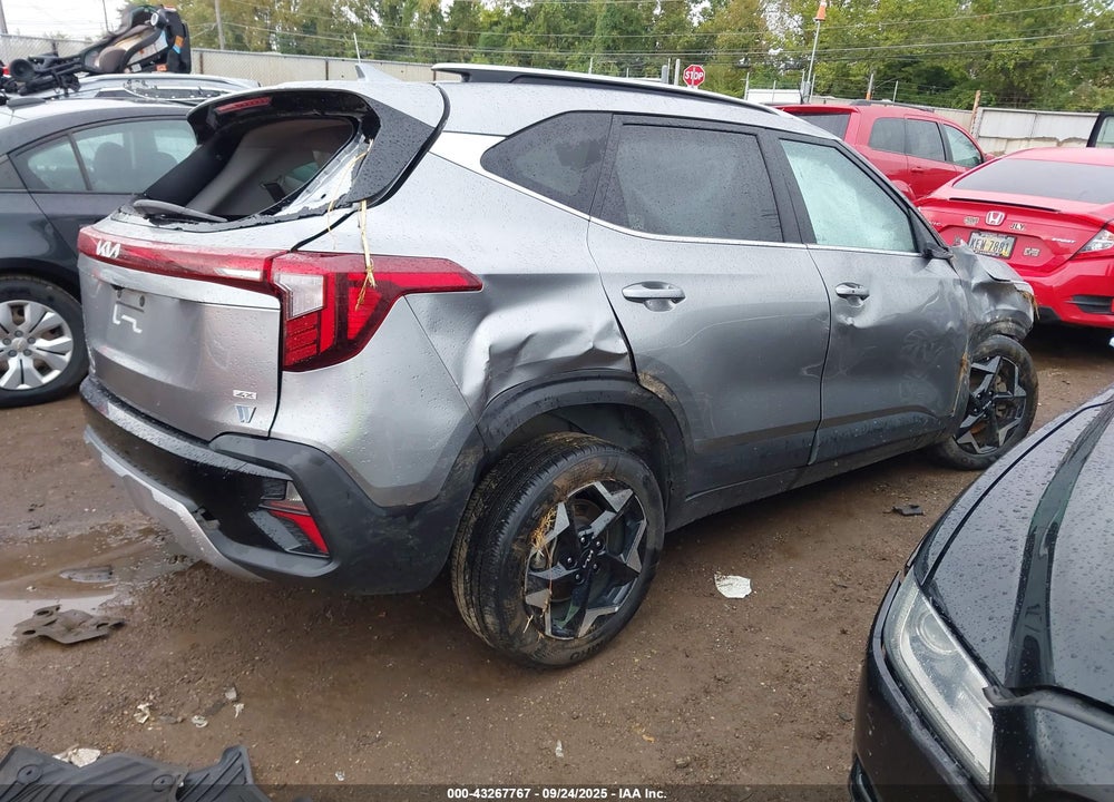 2024 KIA SELTOS EX VIN: KNDERCAAXR7558611