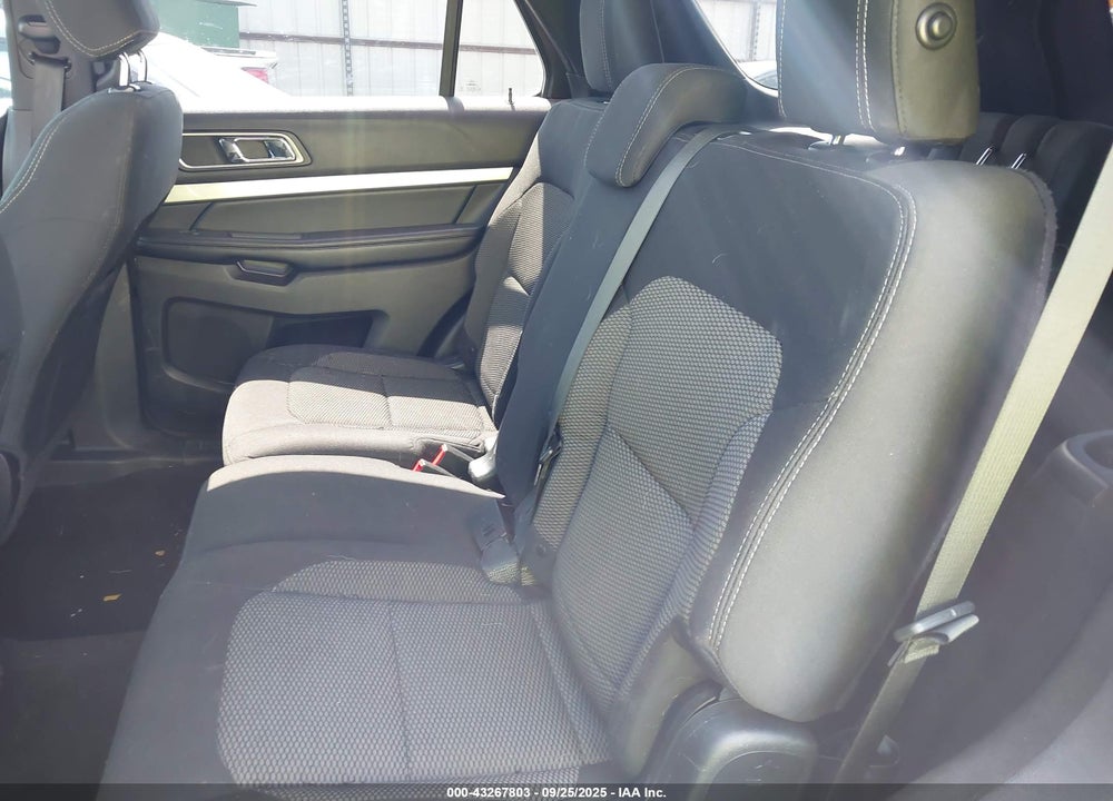 2017 FORD EXPLORER XLT VIN: 1FM5K7D85HGA86882