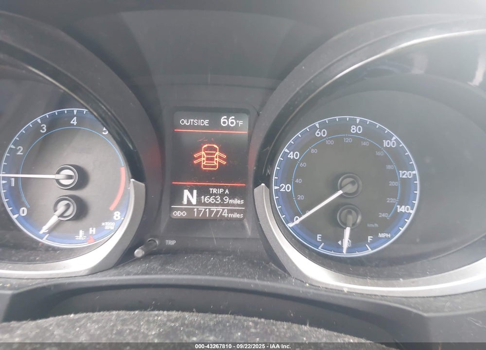 2015 TOYOTA COROLLA S PLUS VIN: 5YFBURHE6FP355657