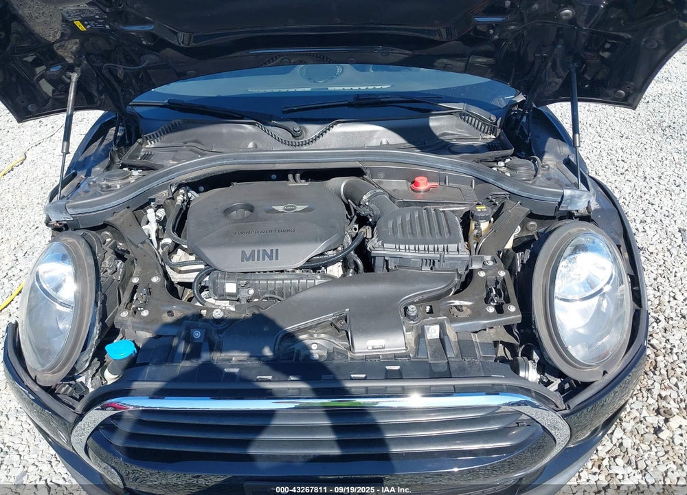 2019 MINI COOPER CLUBMAN VIN: WMWLN5C56K2E35017