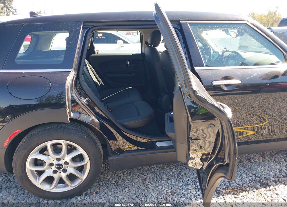 2019 MINI COOPER CLUBMAN VIN: WMWLN5C56K2E35017